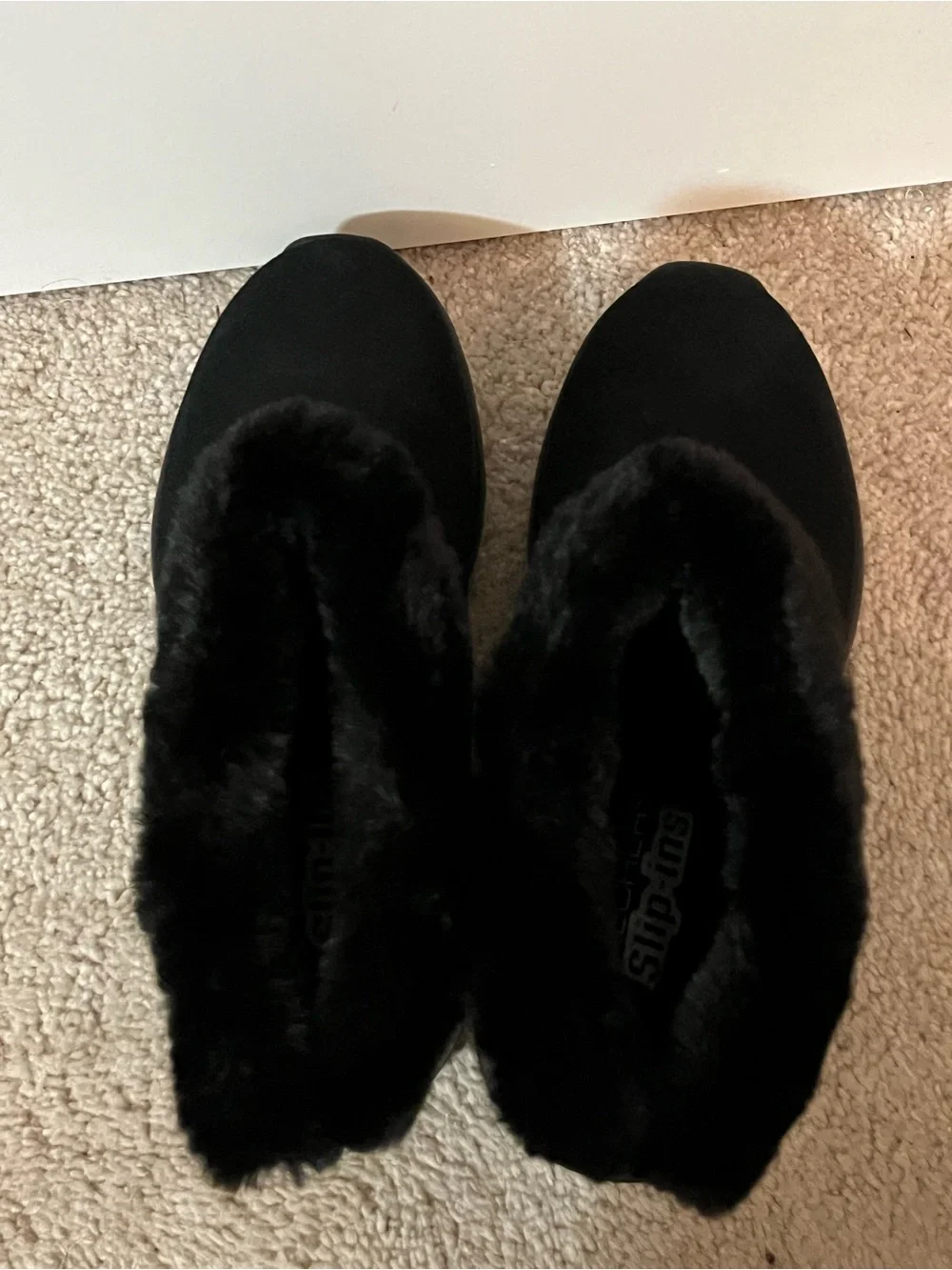 Skechers hands-free slip ins on the go joy snow day size 5 Black Faux-Fur  Boots